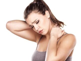La niña tiene una osteocondrosis de cuello