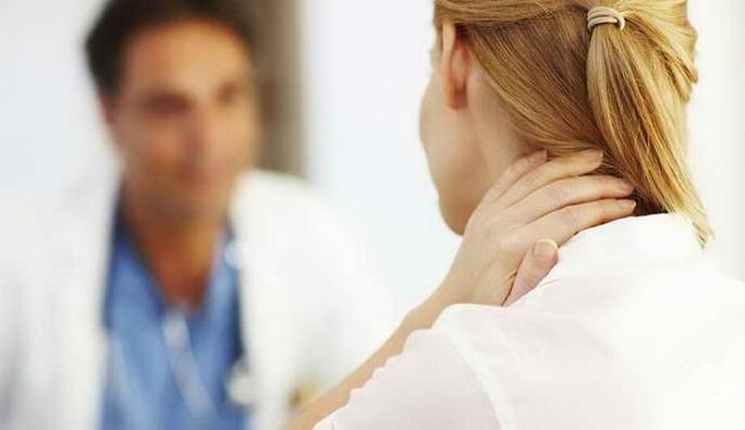Apelar a un médico si se sospecha de osteocondrosis